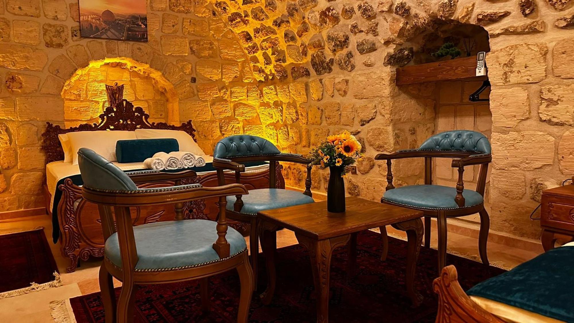 Seyr-I Asur Hotell Midyat Eksteriør bilde